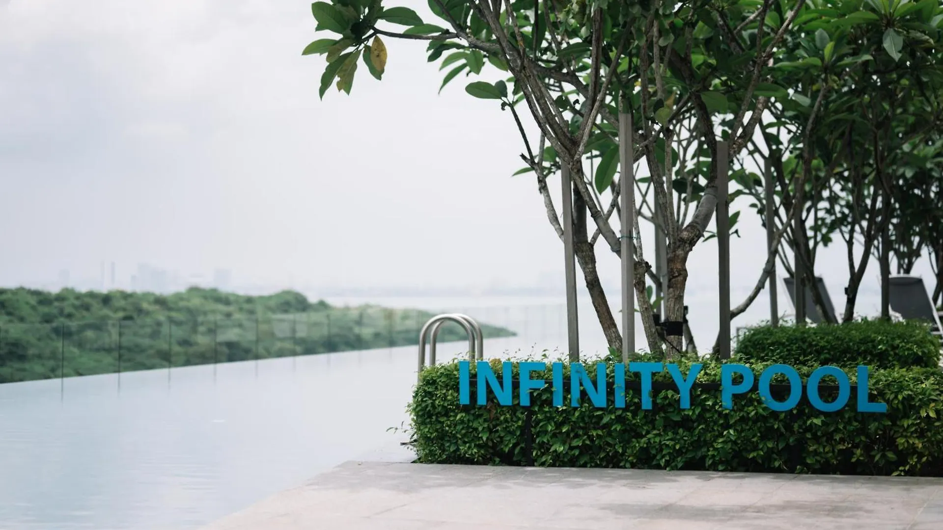 Apartmán Urban Suites Infinity Pool 3Br 2Carparks 8Pax Jelutong